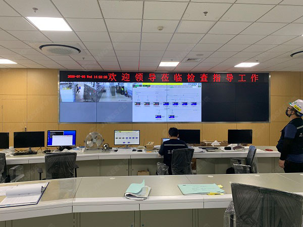 1594200794816197.jpg 拼接屏1.jpg